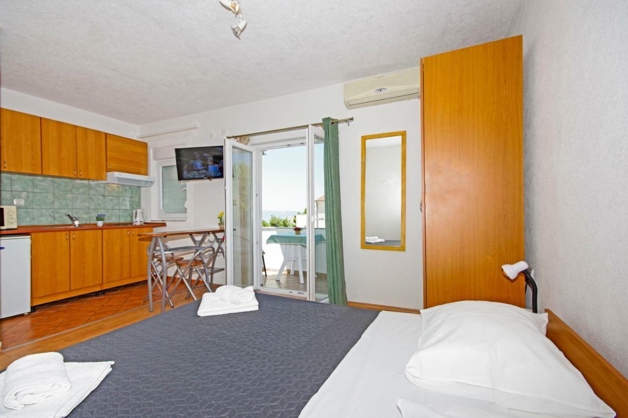 Apartments Solis Makarska Eksteriør bilde