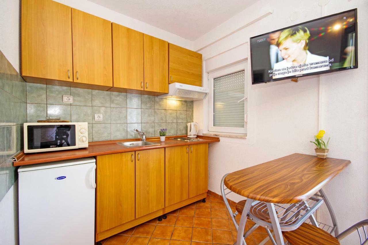Apartments Solis Makarska Eksteriør bilde