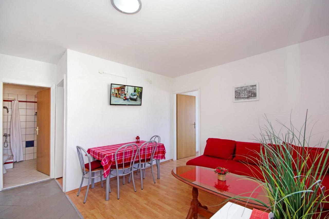 Apartments Solis Makarska Eksteriør bilde